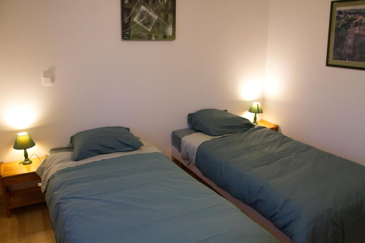 Les Lauriers De Lomagne Villa Lavit Exteriör bild